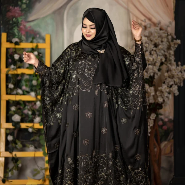 Luxury Jafran 𝗙𝗮𝗯𝗿𝗶𝗰𝘀 Embroidery Abaya Black Colour