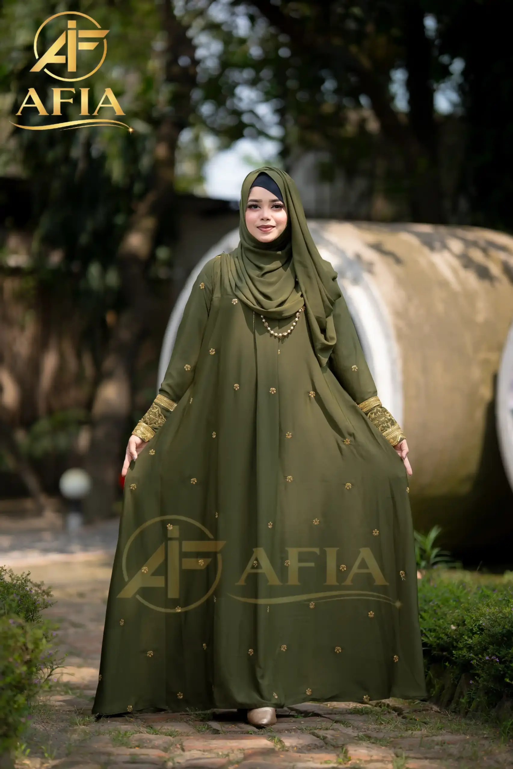 Simple Luxury Abaya (7)