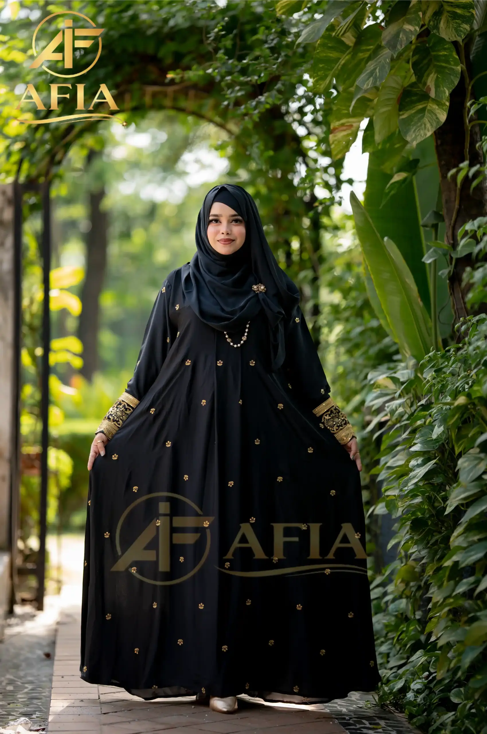 Simple Luxury Abaya Black