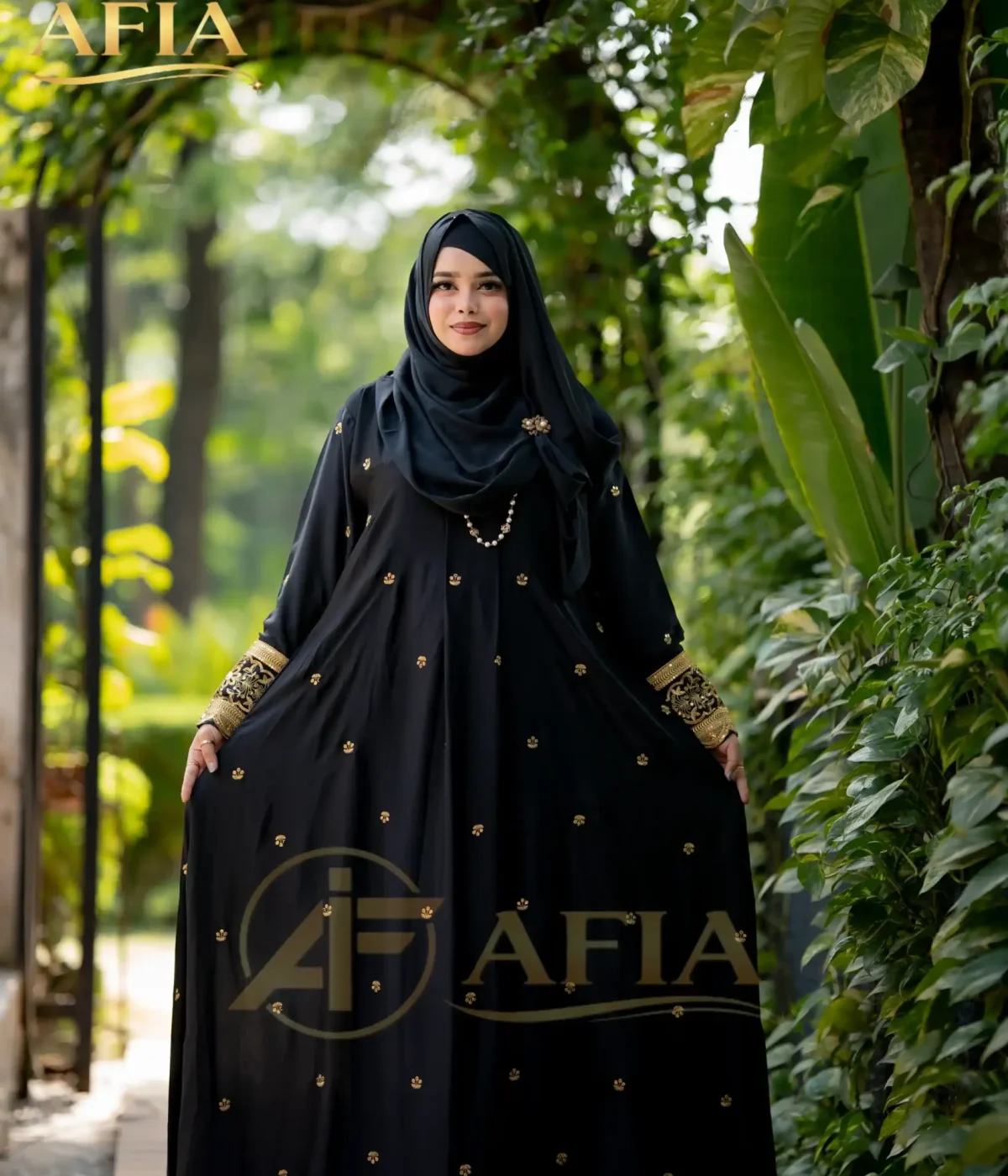 Simple Luxury Abaya Black